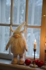 Tomte vit med horn p luvan