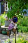 Glasklot p� pinne, bl�, 60 mm