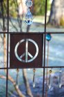 Skylt till armeringsnt, Peace