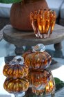 Glaspumpa, b�rnstensf�rgad, stor