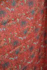 Sarong, "Korallr�d m blommor & fj�rilar"