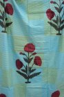 Sarong, "Blommor p� turkos botten"