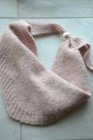Miniscarf med p�rldetalj rosa