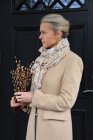Sjal beige/vit med toffsar