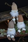Tomte liten sittande khaki