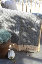 Filt, beige/svart