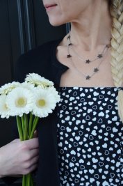 Halsband