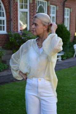 Blus med skimrande broderi, one size, Gemini