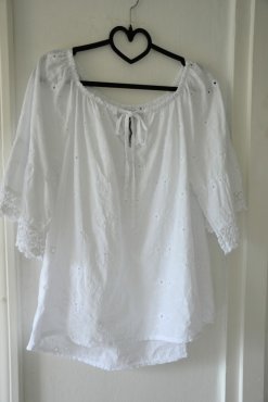 Blus brodyr, vit, S/M, Mix By Heart
