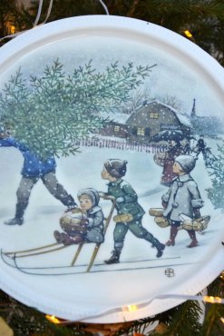 Bricka "Elsa Hem Till Jul"
