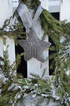 Stjrna prlor gr, med upphnge
