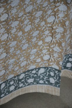 Duk Florian beige, 150x300, Olsson & Jensen