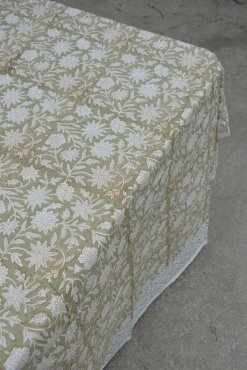 Duk Fleur grn, 150x300, Olsson & Jensen