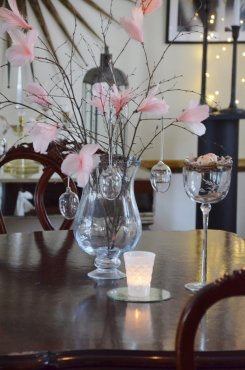 Fj�derknippen "blomma" rosa