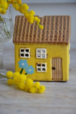 Hus Nyhavn mini gult m blomma, Ib Laursen