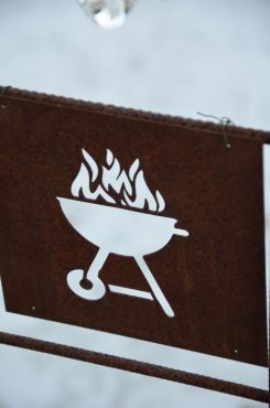 Skylt till armeringsnt, Grillning