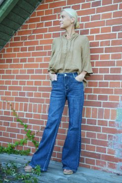 Jeans m�rk denim, st 42, Mix By Heart