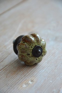 Porslinsknopp gr�nmix