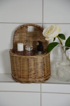 Vggkorg, halvrund, IB Laursen