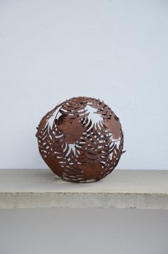 Roya deko boll "Lv"