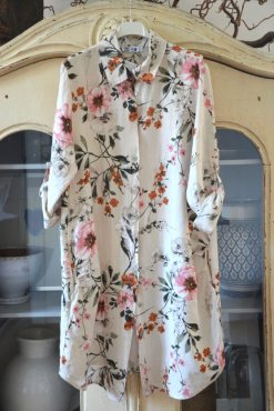 Lngskjorta, linne, blommig, one size