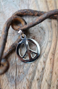 Berlock, "Peace", silver