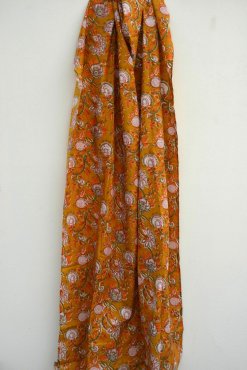 Sarong, "Ockra"