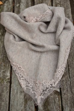 Spetsscarf taupe