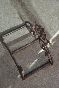 Slangh�llare j�rn, Milj�g�rden