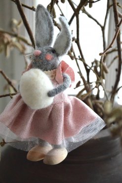 Kanin ulldjur gr� med �gg