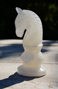 Springare, vit, Alabaster